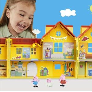 Peppa Pig Colorful Family House Playset